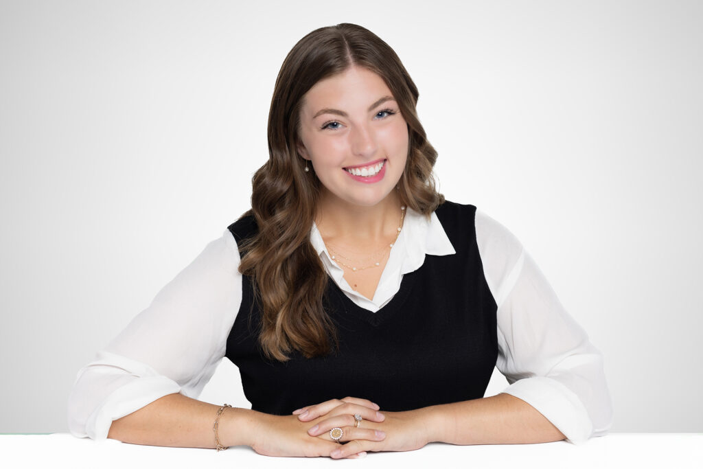 Josie Calkins headshot