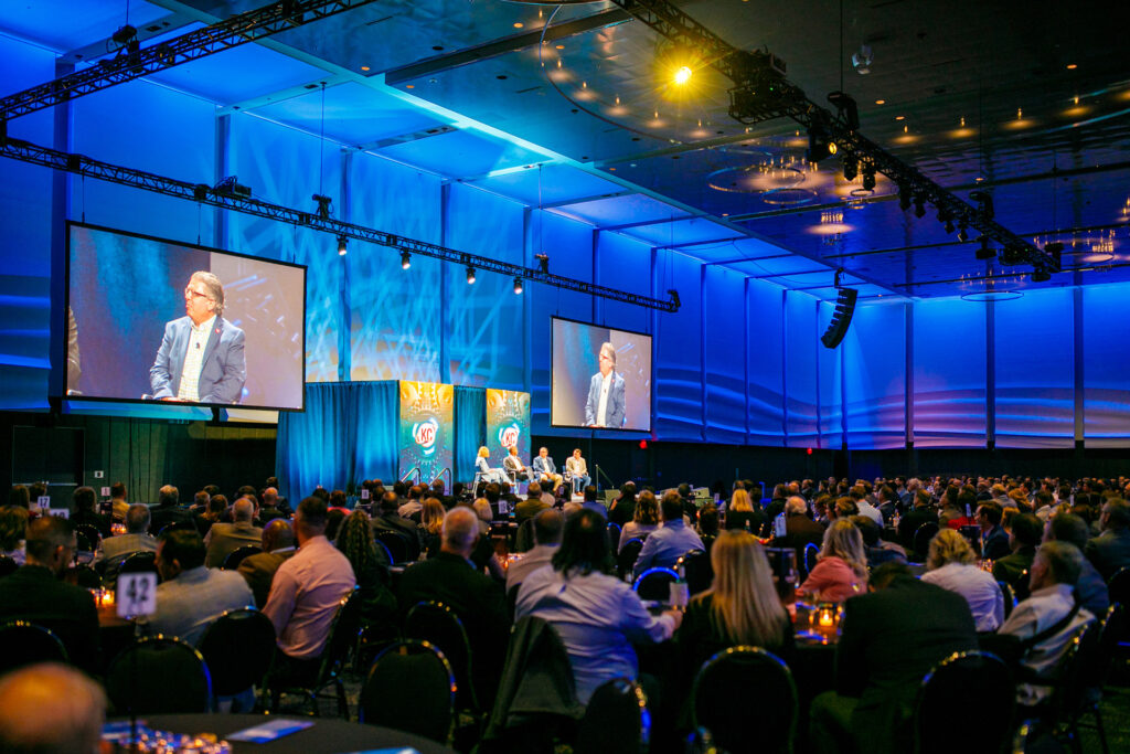 Full ballroom with crowd and screens at KC SmartPort's Annual Industry Briefing