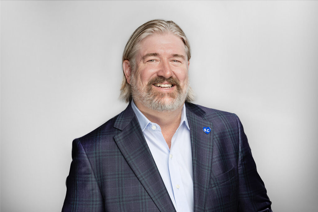 Jonathan Knecht headshot